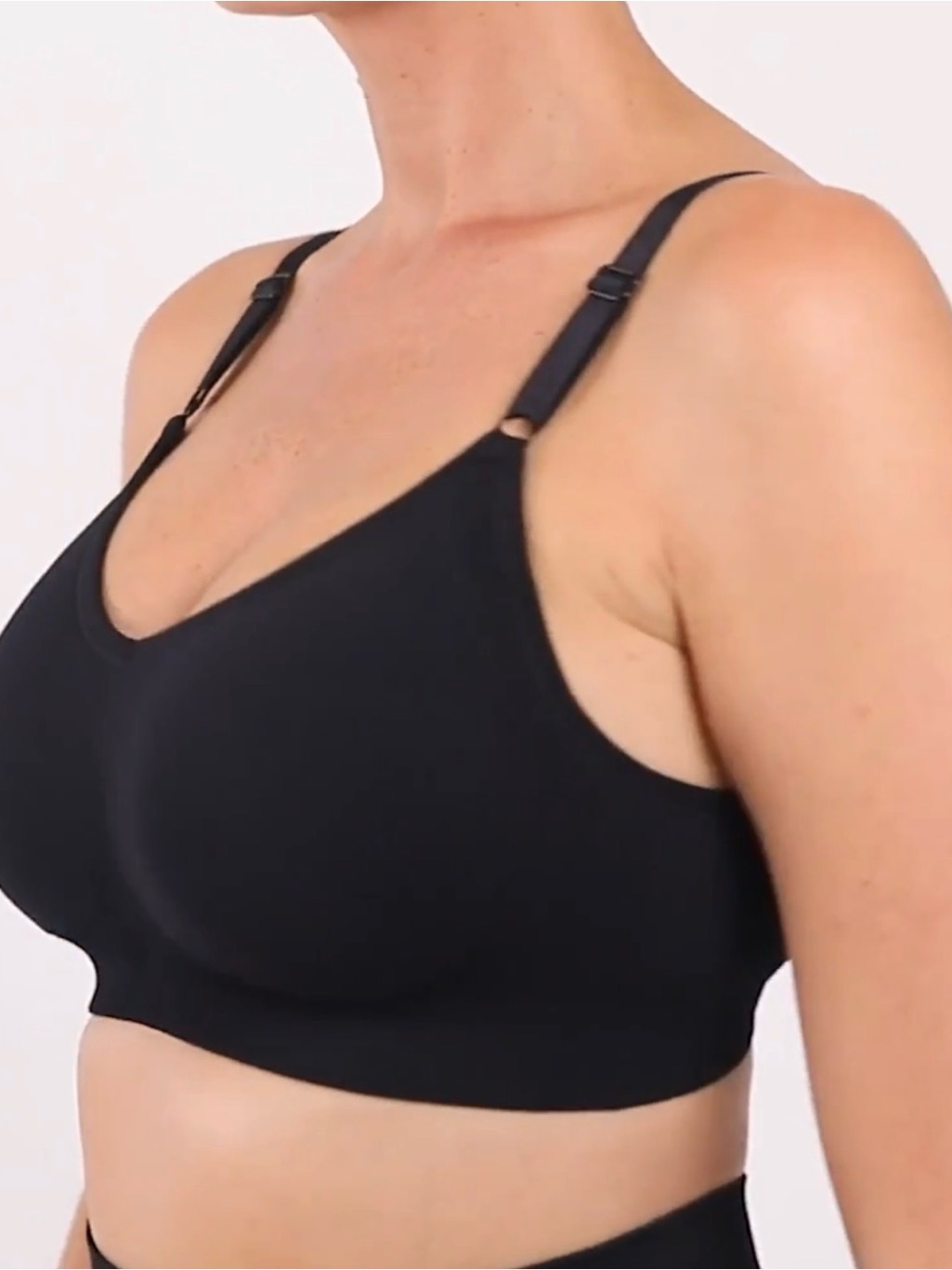 Knix Black Wireless Everyday Bra